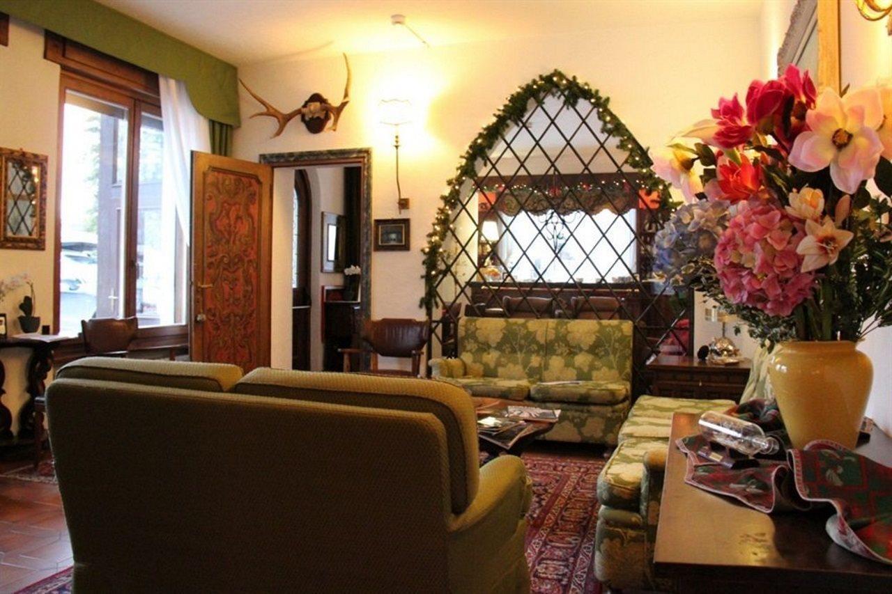 Hotel Capannina كورتينا دامبيتزو المظهر الخارجي الصورة